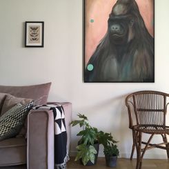 gorilla_livingroom_webb